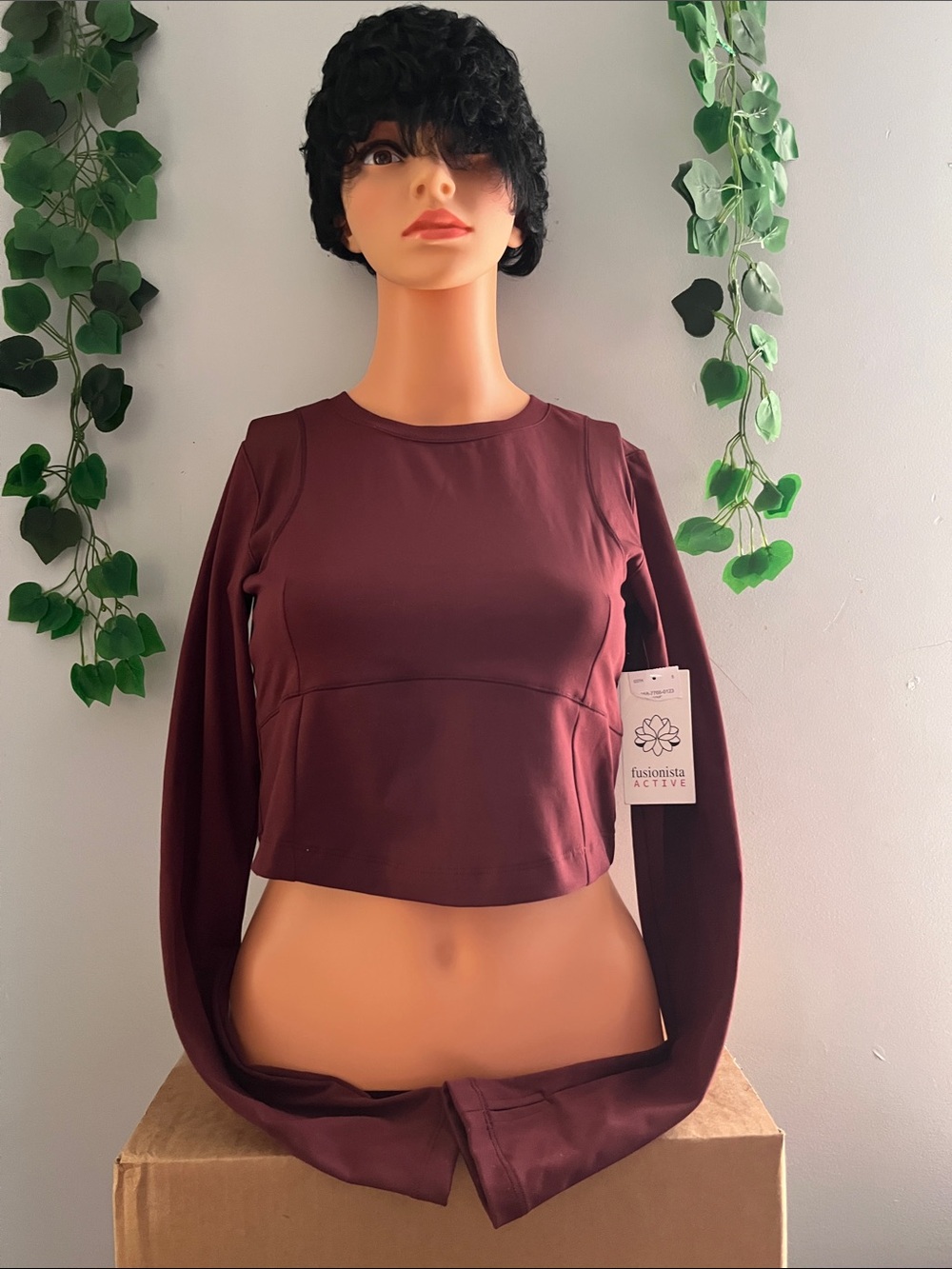 Women's Burgundy Long-Sleeve Crop Top